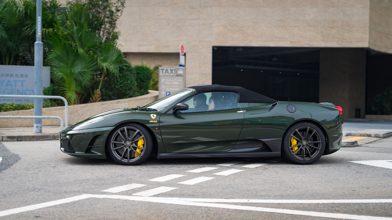 Verde Zeltweg is a stunning color